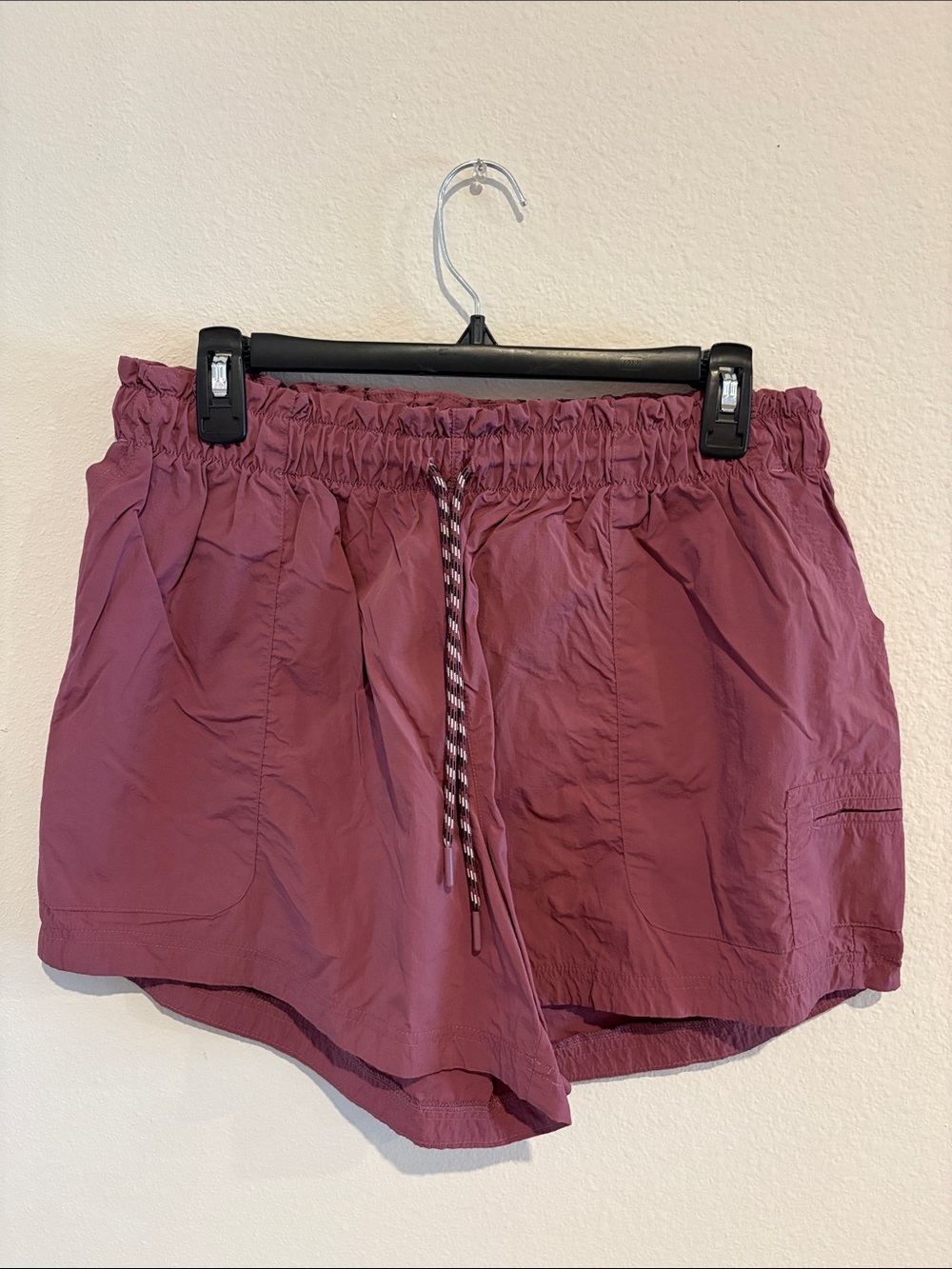 Athletic Track Shorts in Mauve